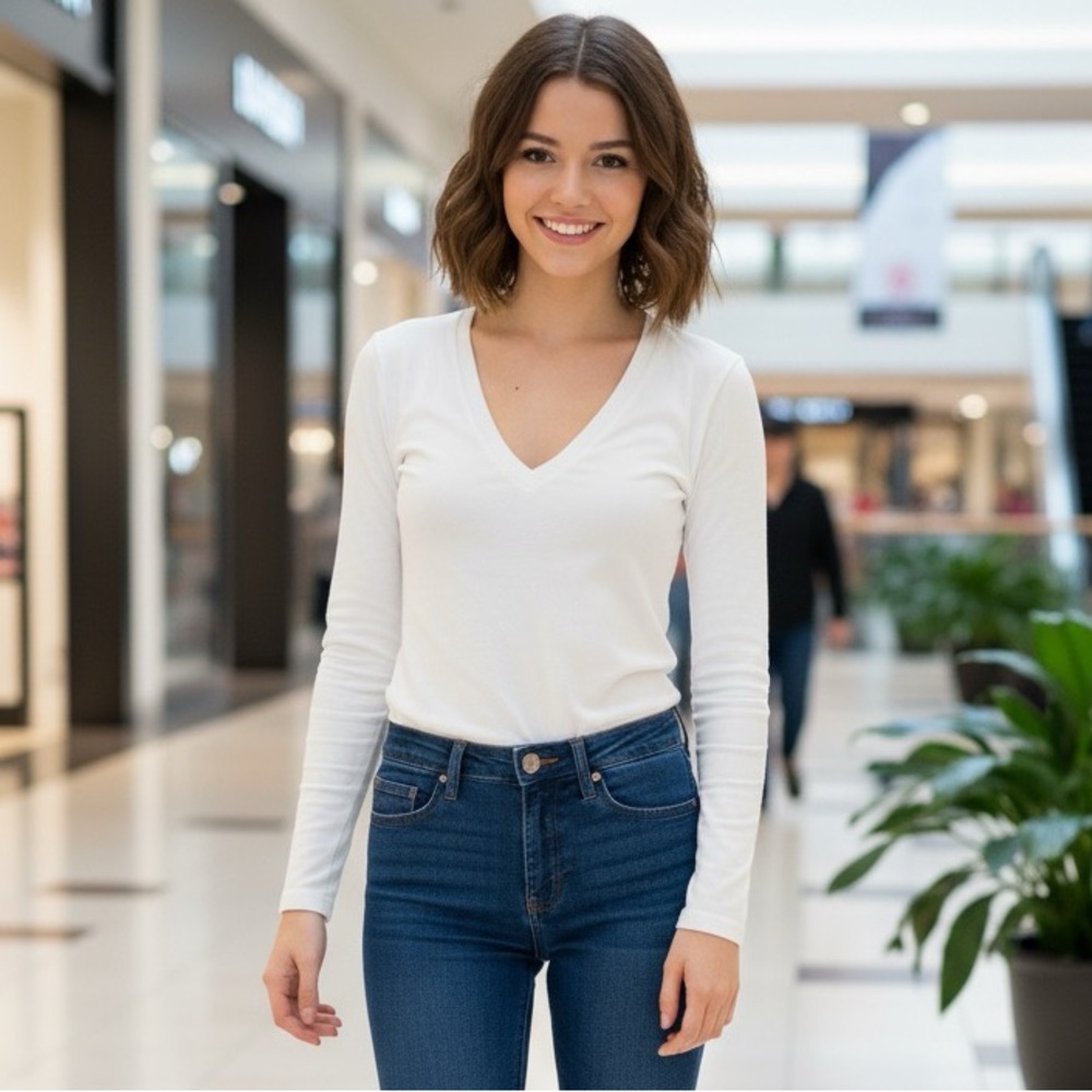 Dolce & Gabbana White V-Neck Long Sleeve Tee NWOT